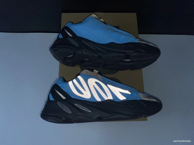 GZ3079 Yeezy MNVN Boost 'Bright 700 ADIDAS Cyan' 0715